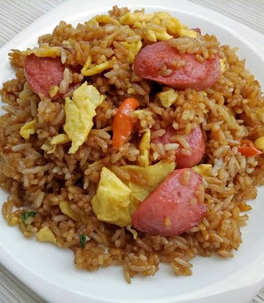 Nasgor sosis 